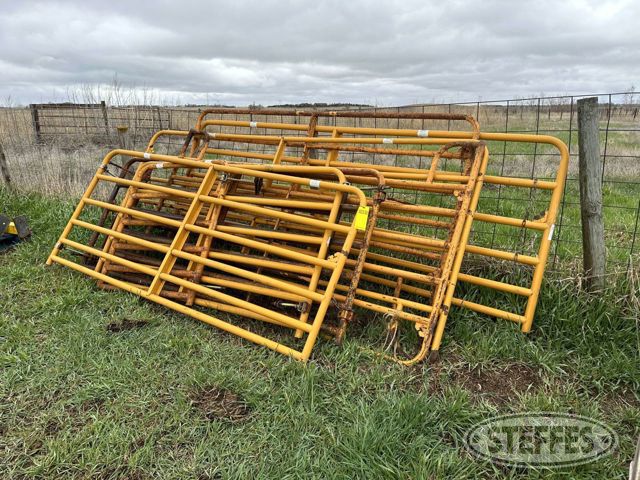 Sioux steel fencing